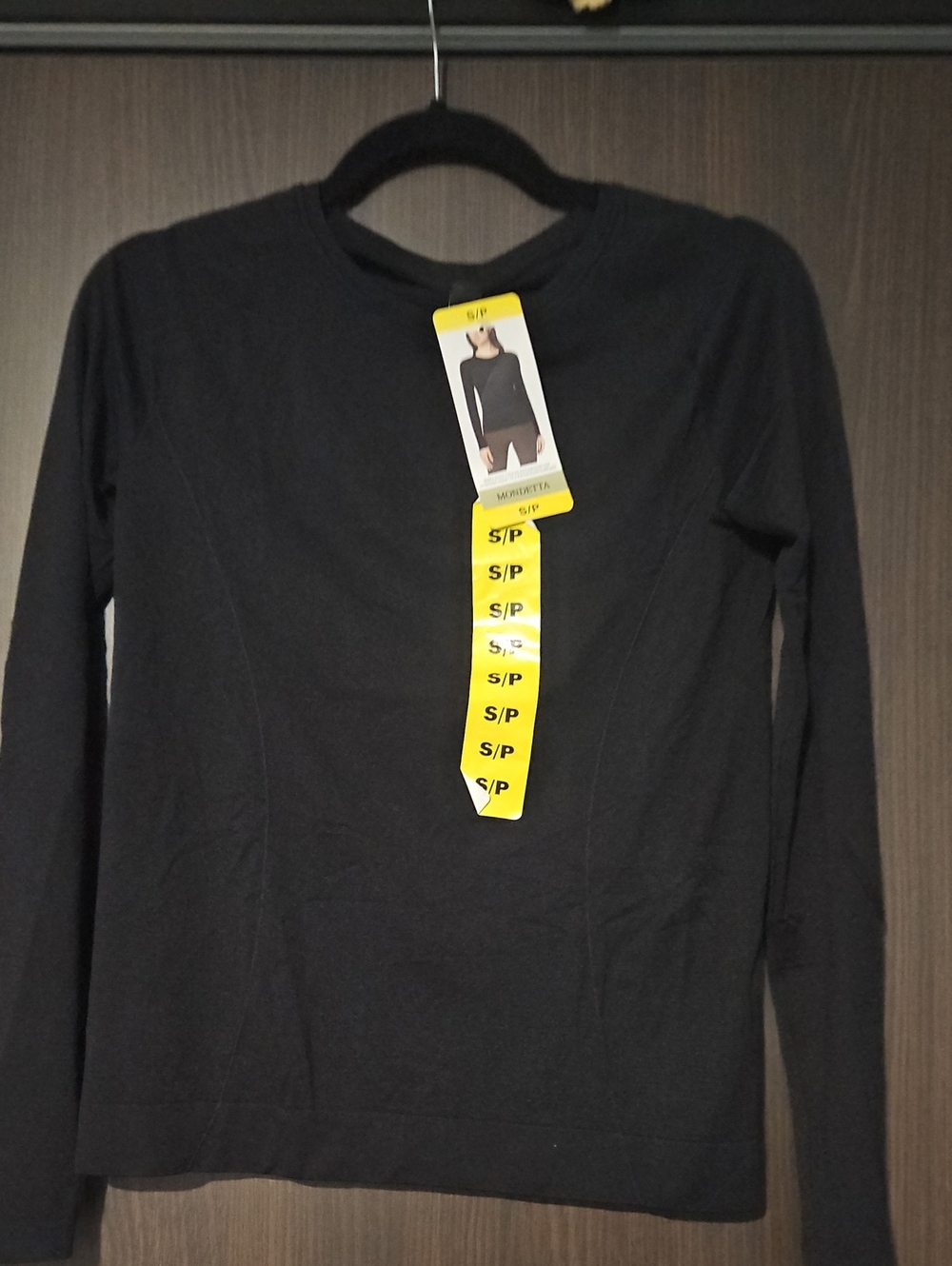 Black Long Sleeve Crewneck Top
